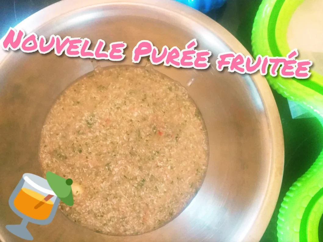 Fruity puree in a bowl